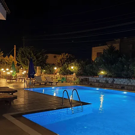 Szálloda Karaburun Konak Hotel