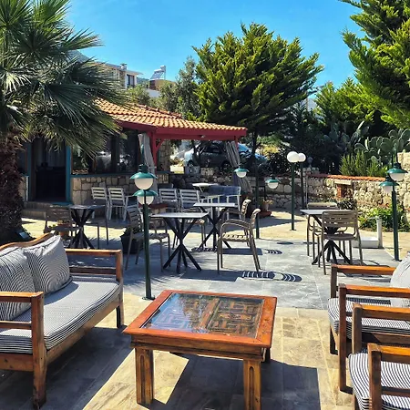 Karaburun Konak Hotel 4*