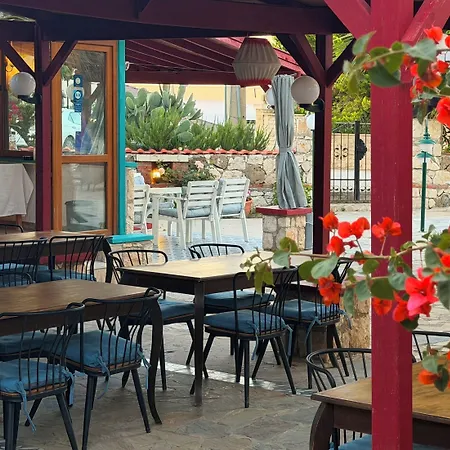 Karaburun Konak Hotel