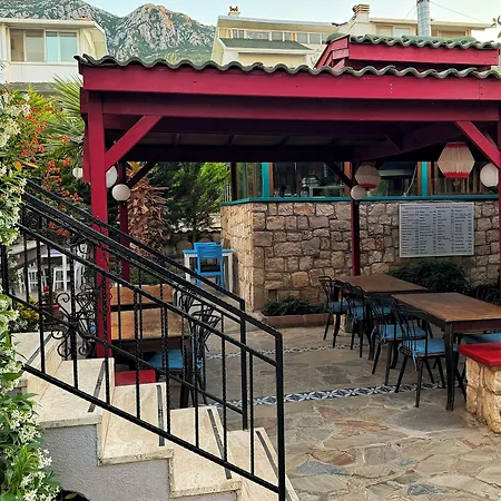 Karaburun Konak Hotel