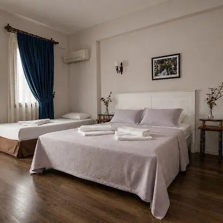 Szálloda Karaburun Konak Hotel